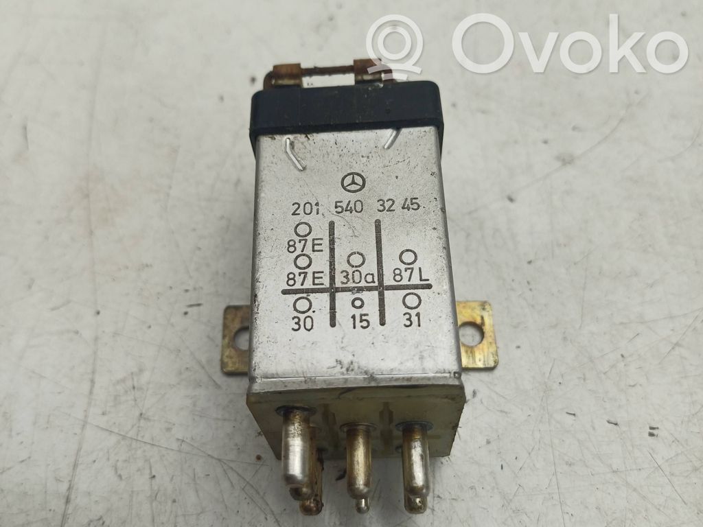 Mercedes-Benz E W124 Other relay 
