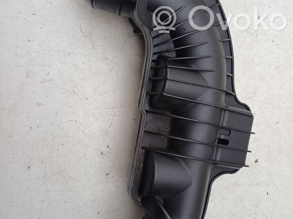 Peugeot 207 CC Turbo air intake inlet pipe/hose 