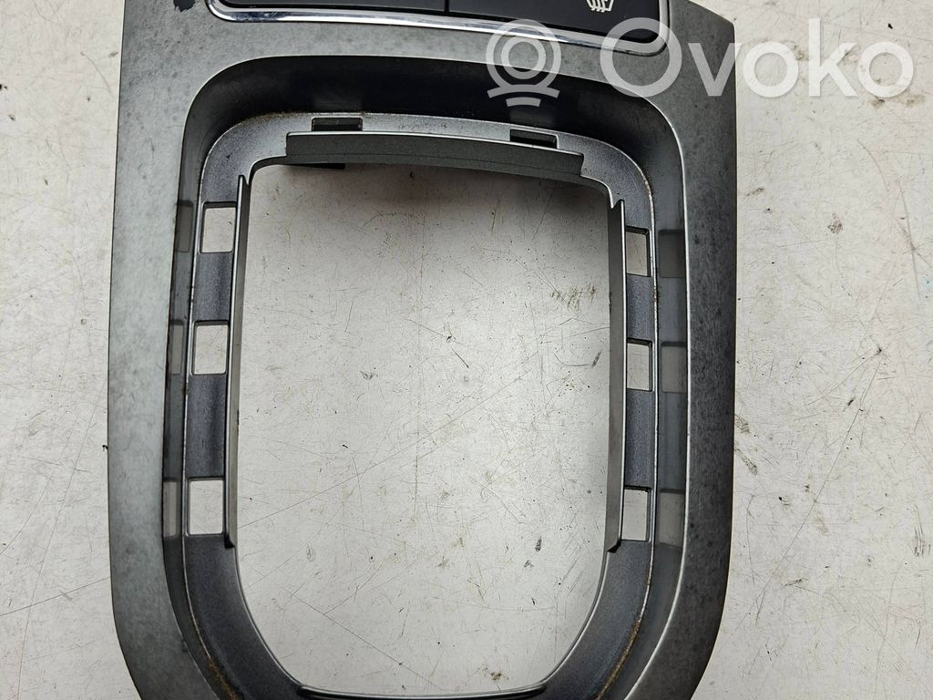 KIA Rio Otros repuestos del interior 