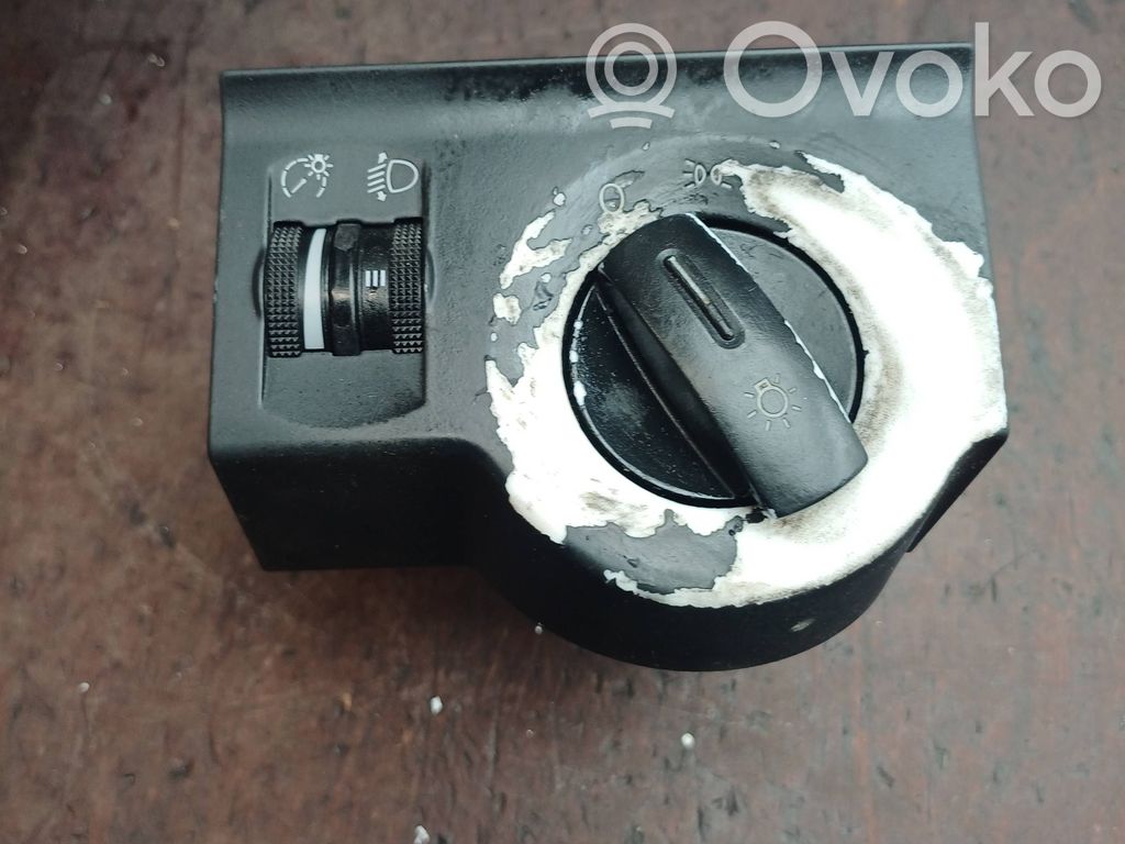 Audi A2 Lichtschalter 