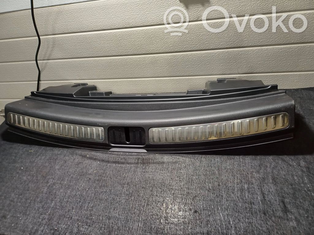 Porsche Macan (95B) Osłona pasa bagażnika 