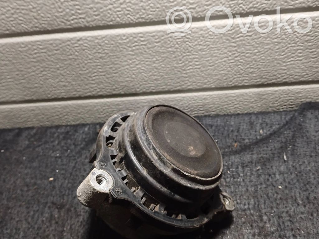 Porsche Macan (95B) Engine mount bracket 