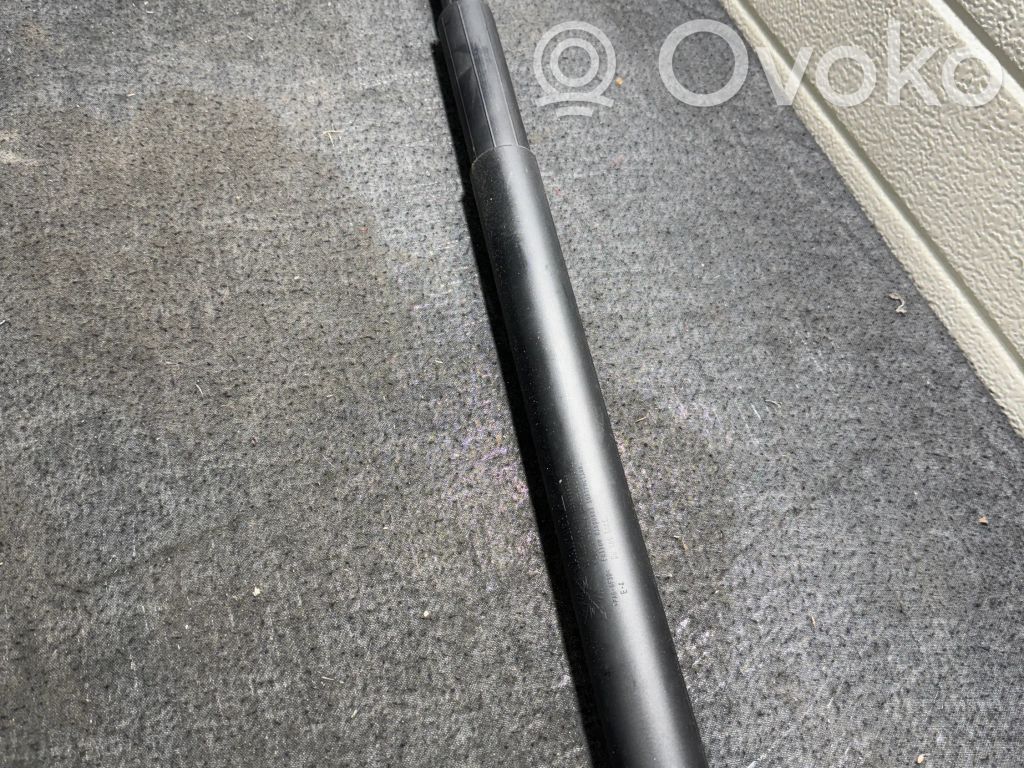 BMW 5 G30 G31 G38 Amortyzator klapy tylnej bagażnika 