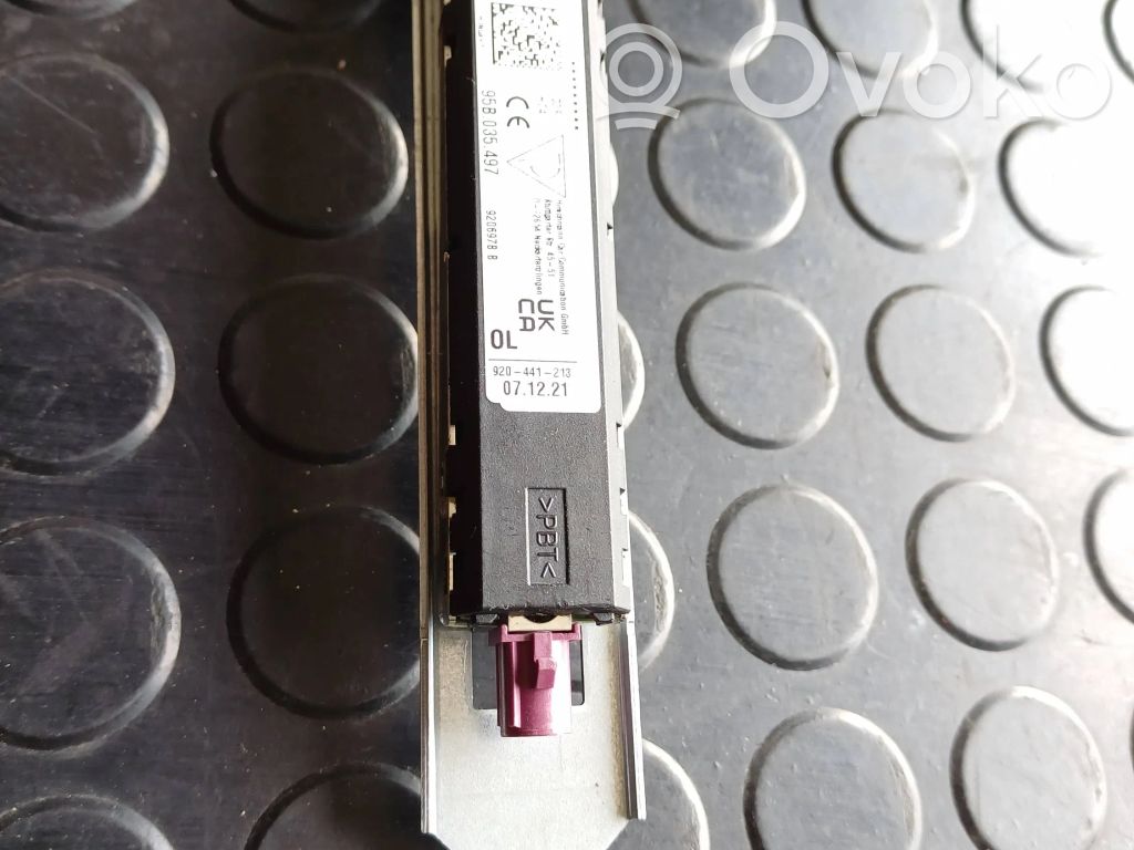Porsche Macan (95B) Antenos stiprintuvas 
