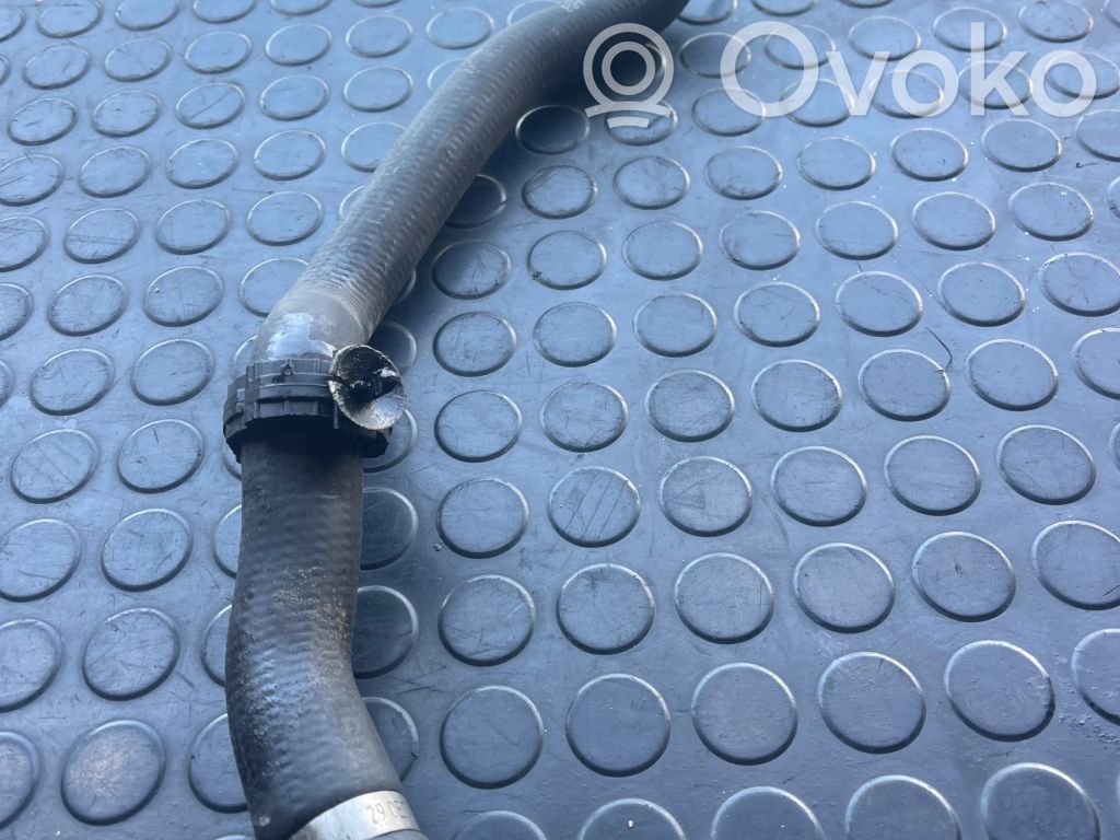 BMW 3 E90 E91 Engine coolant pipe/hose 