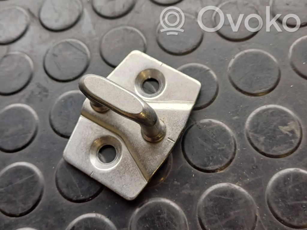 BMW 3 E90 E91 Rear door lock loop/hook striker 