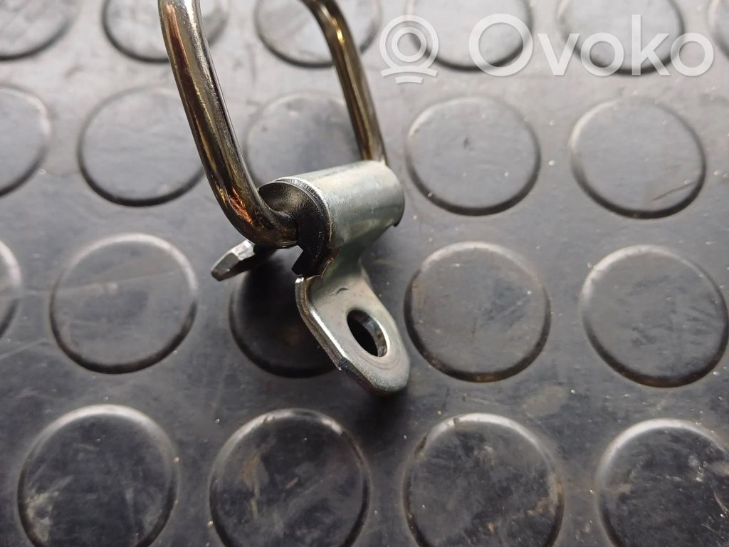 BMW 3 E90 E91 Tie down hook / loop 