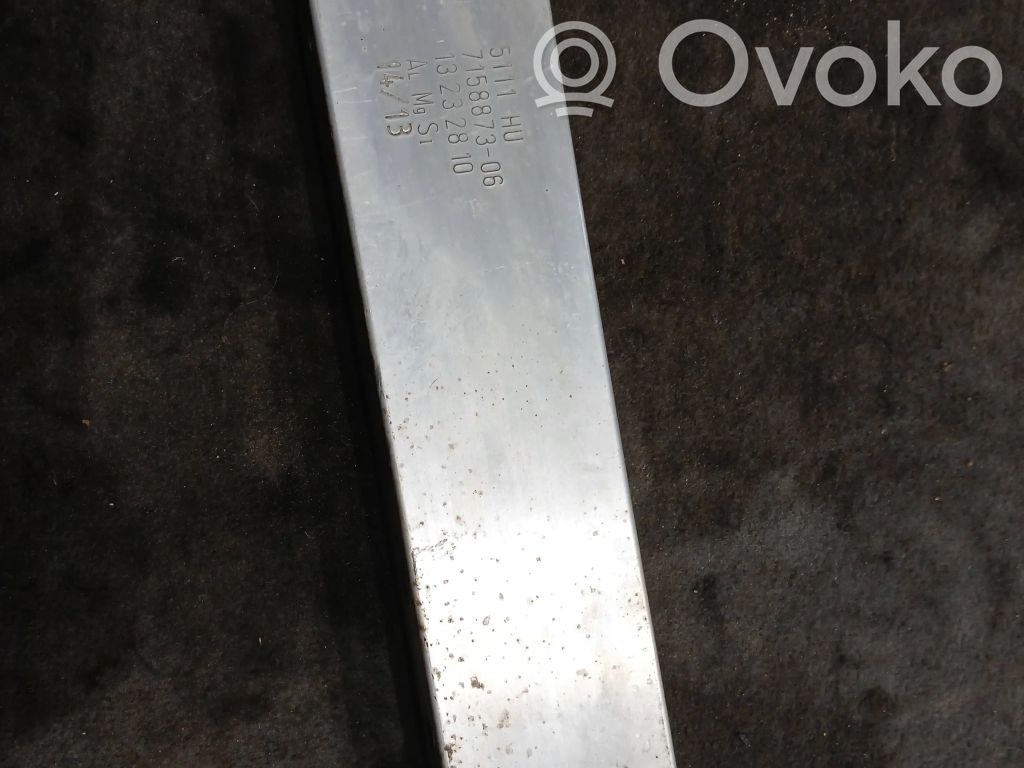 BMW 5 F10 F11 Laikiklis radiatorių panelės (televizoriaus) 