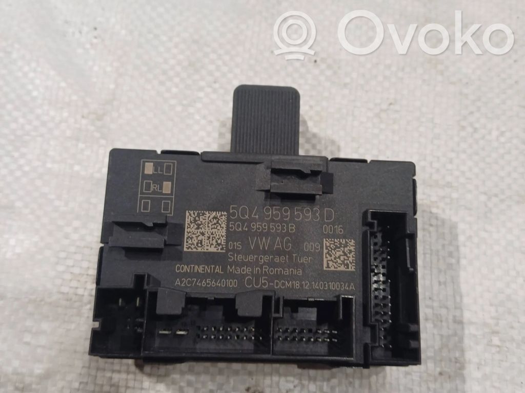 Volkswagen PASSAT B8 Door control unit/module 