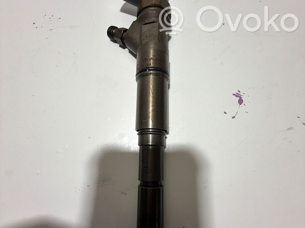 BMW 5 E60 E61 Fuel injector 