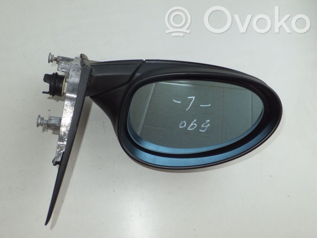 Rétroviseur électrique de porte avant   E1010803,7075626,7906930