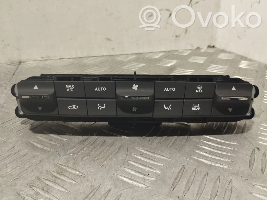 Maserati Levante Climate control unit 