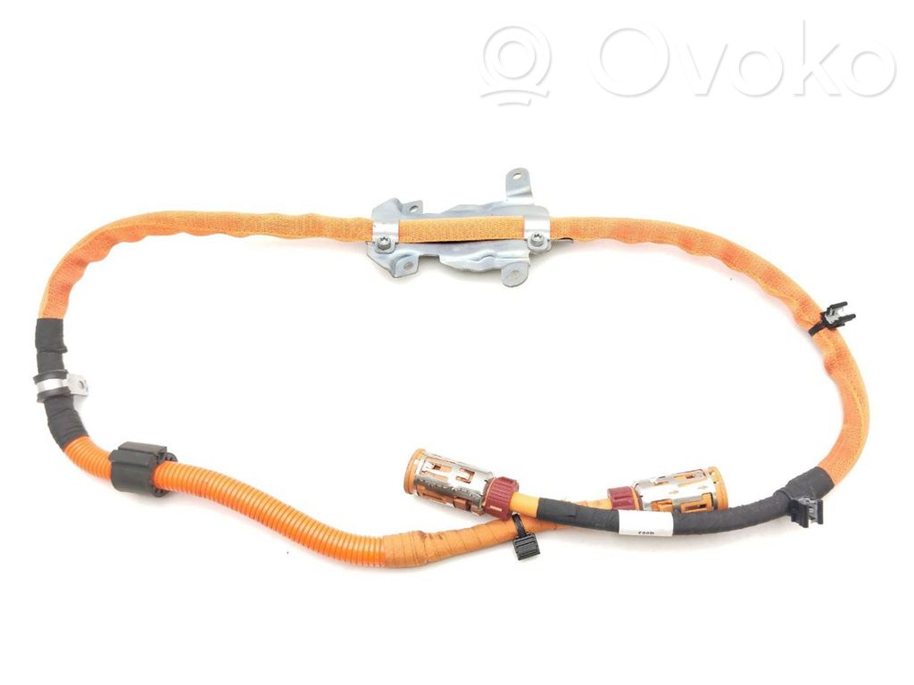 Mercedes-Benz EQB Muu johtosarja 