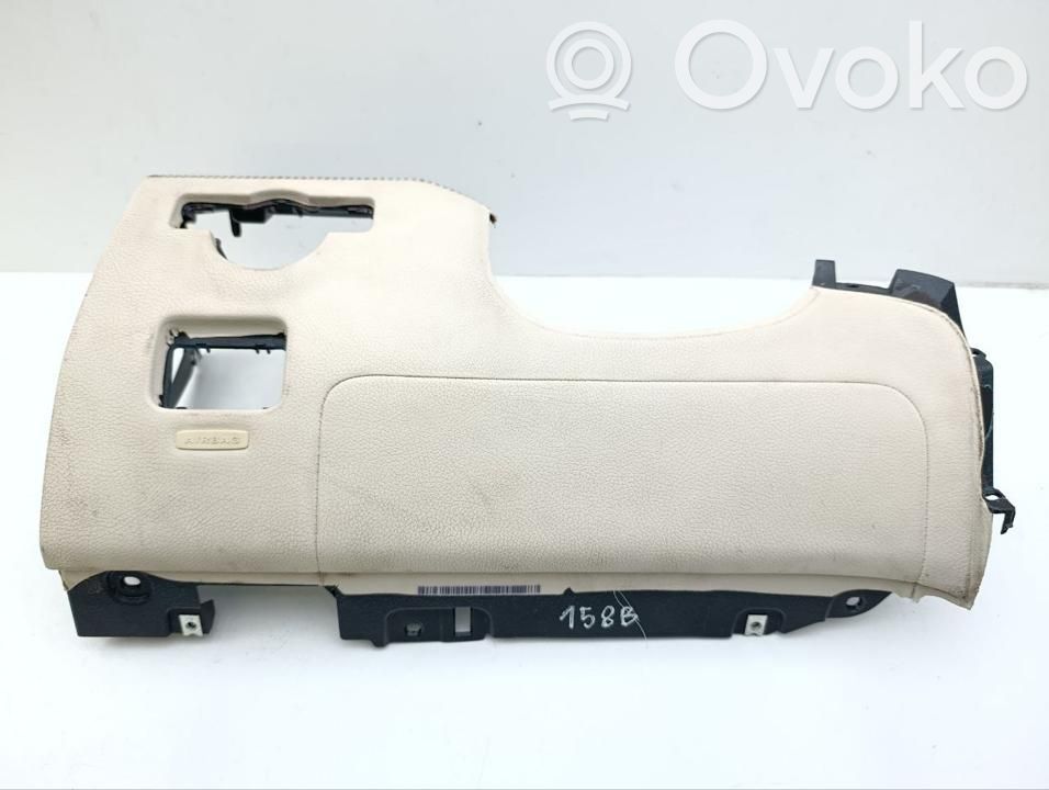 Mercedes-Benz SL R231 Mantu nodalījuma komplekts 