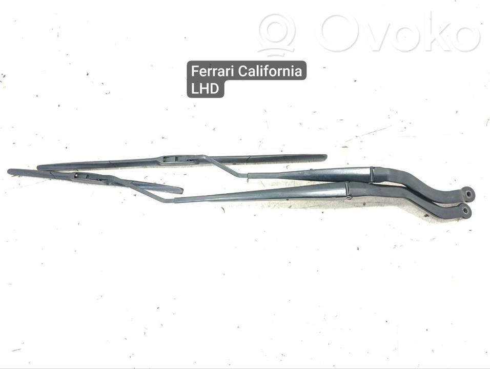 Ferrari California F149 Front wiper blade arm 