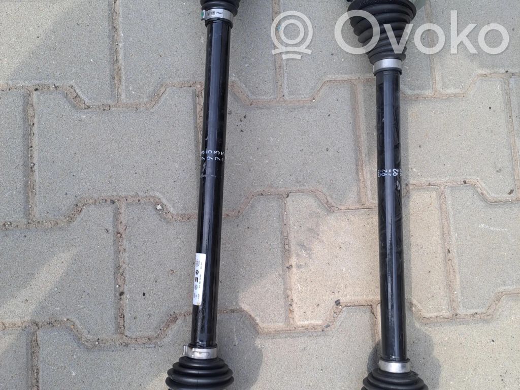 Priekinis pusašis   1K0501204D