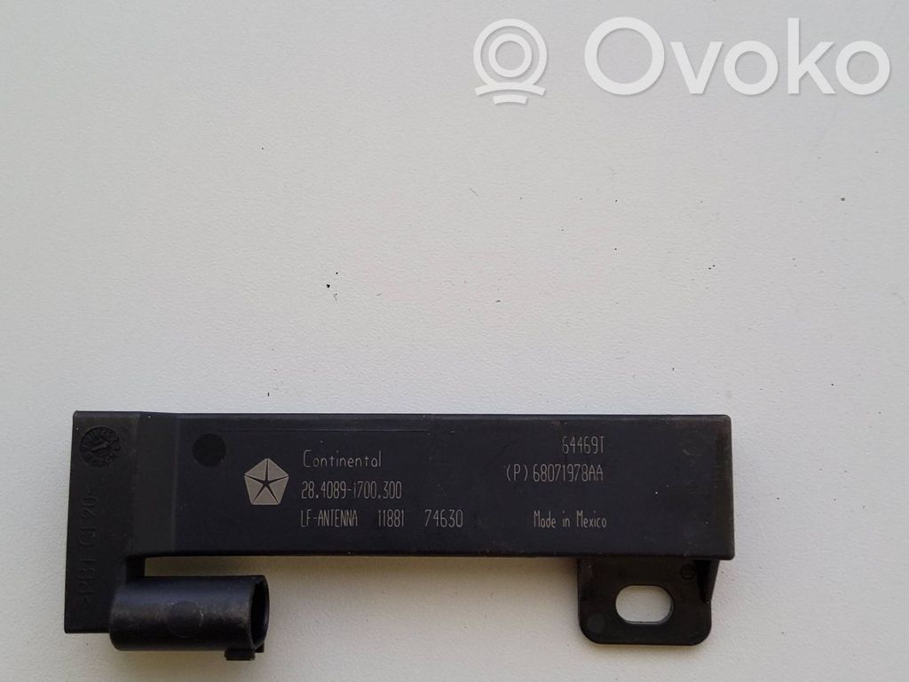 Antenne des Keyless-Systems   64469T,68071978AA,2840891700300