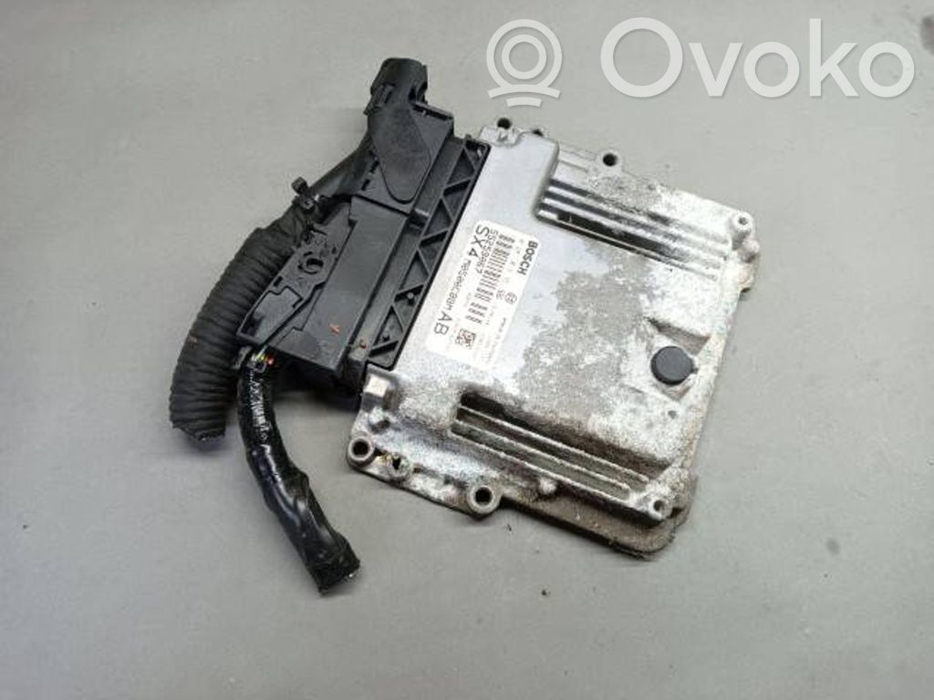 Suzuki SX4 S-Cross Engine control unit/module 