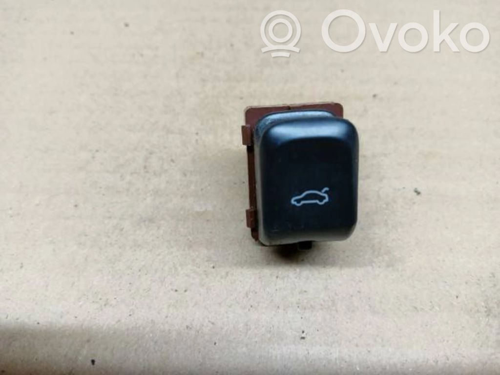 Tailgate opening switch   8K0959831A,200802S