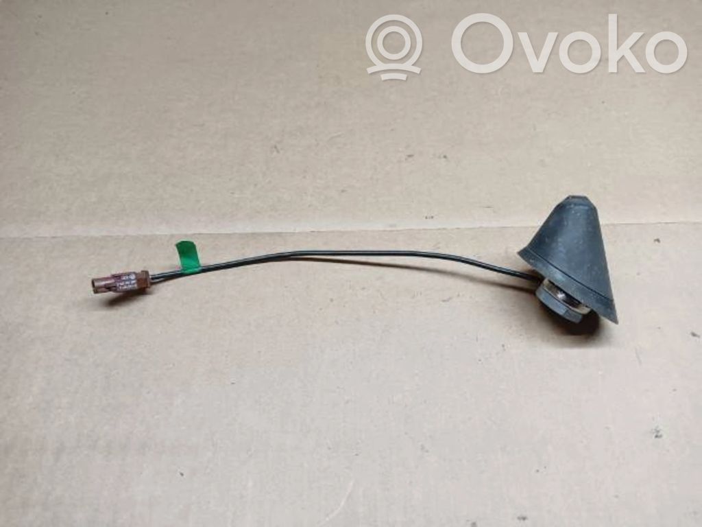 GPS-pystyantenni   6Q0035575E,014527276