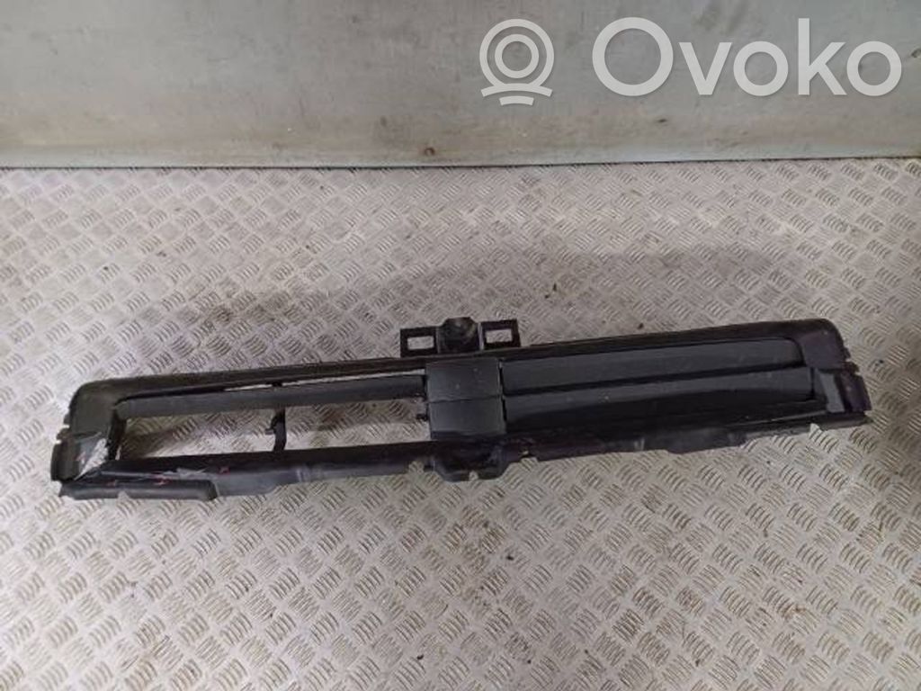 Conducto/guía del intercooler   3U5A1A69804