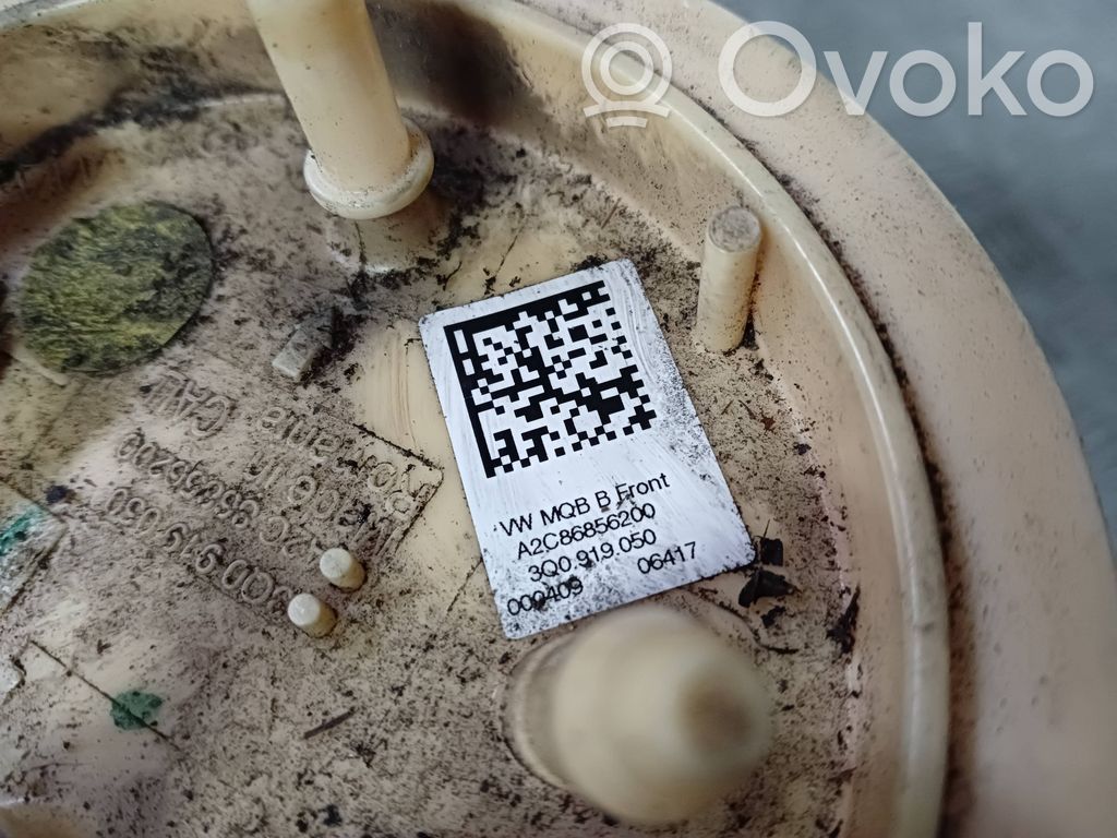 Volkswagen PASSAT B8 Bomba interna de combustible 
