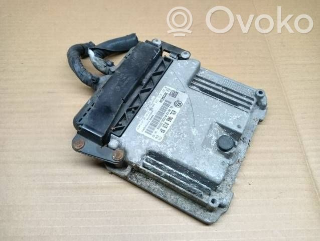 Engine control unit/module   03L906018BP,1039841740,03L906018BR,8101632