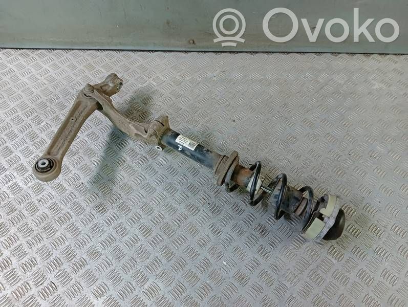 Audi A4 S4 B9 Etuiskunvaimennin 