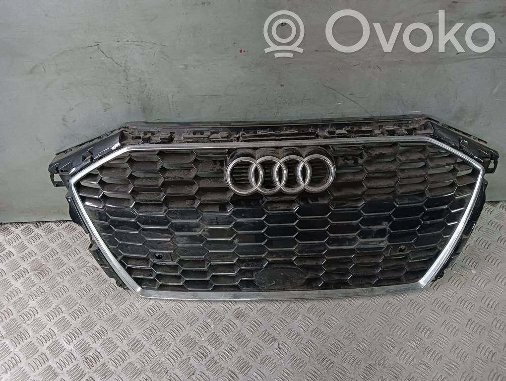 Audi A3 8Y Etupuskurin ylempi jäähdytinsäleikkö 