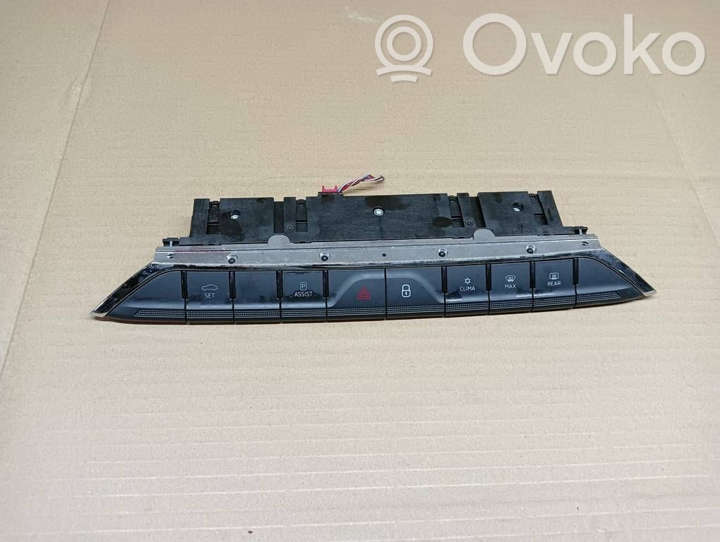 Skoda Octavia Mk4 Otros interruptores/perillas/selectores 