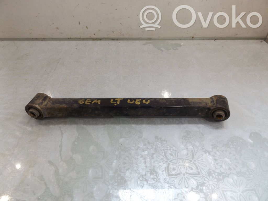 Rear control arm