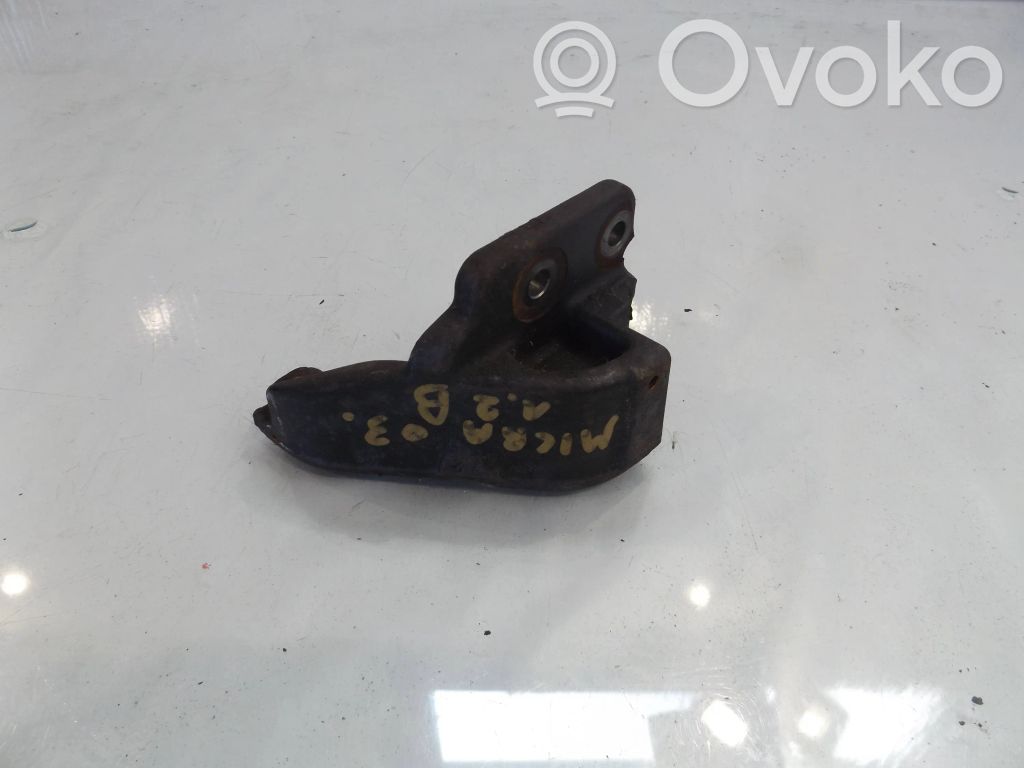 Nissan Micra Engine mounting bracket 