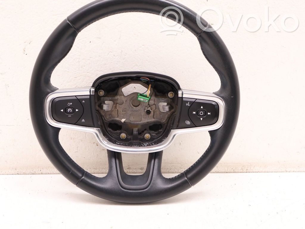 Volvo XC40 Volante 