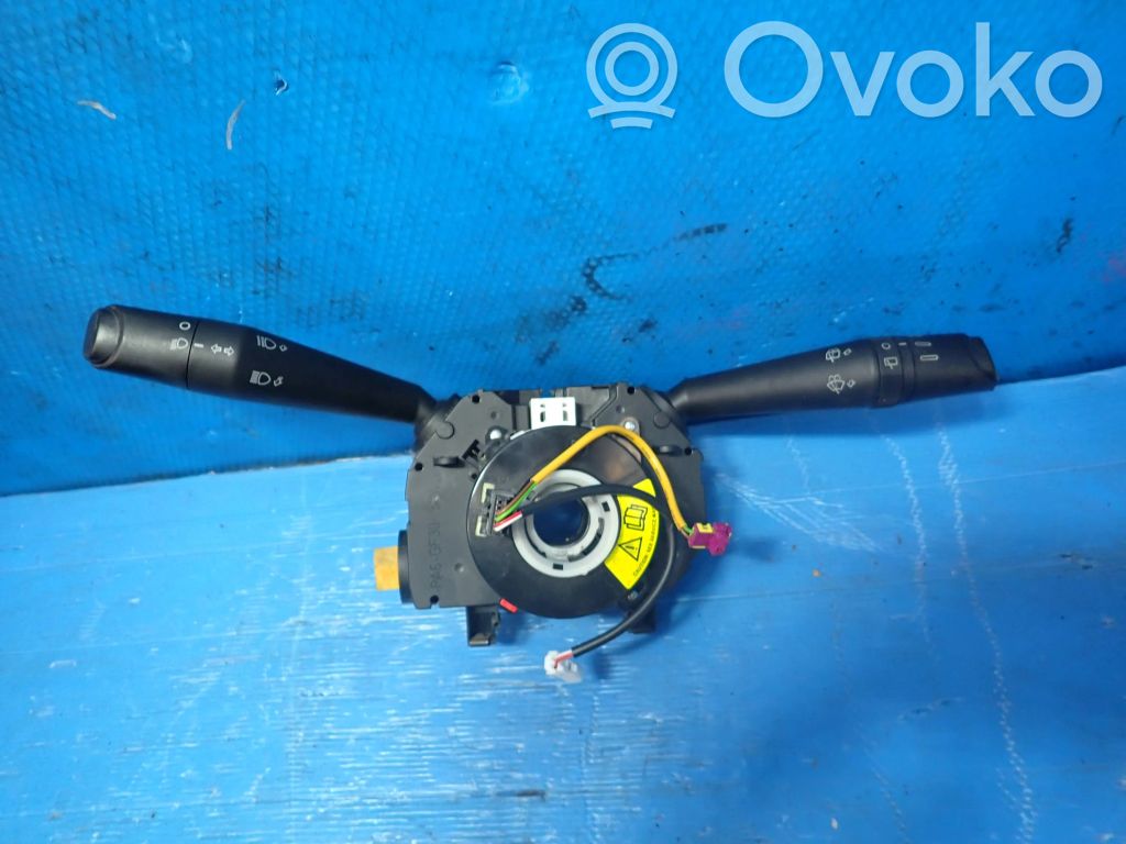 Chrysler Ypsilon Wiper turn signal indicator stalk/switch 