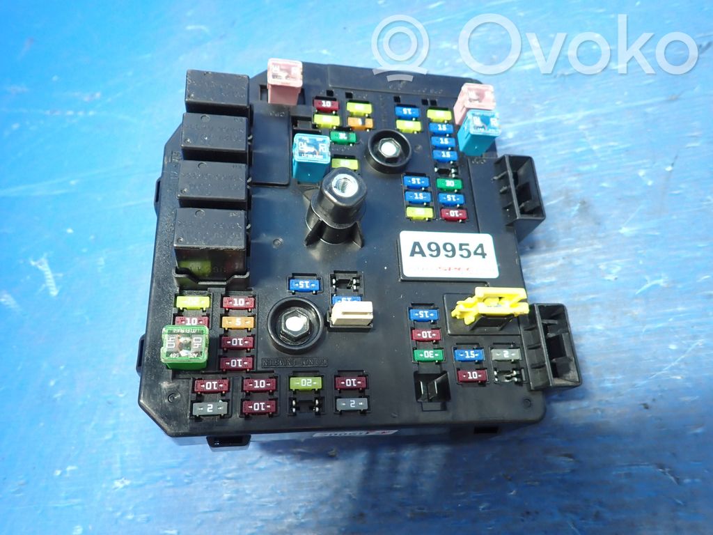 Opel Antara Fuse module 