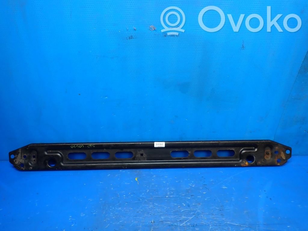 Volvo V60 Staffa di montaggio del radiatore 