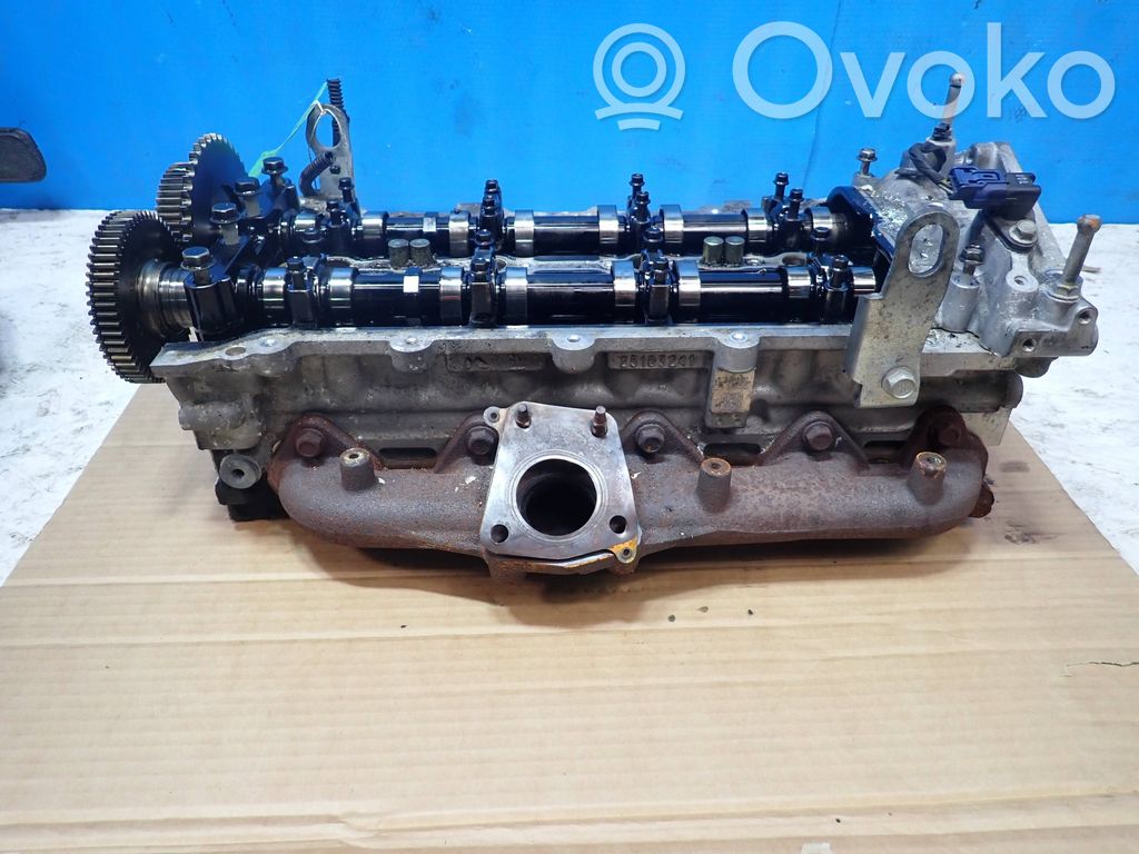 Chevrolet Cruze Engine head 