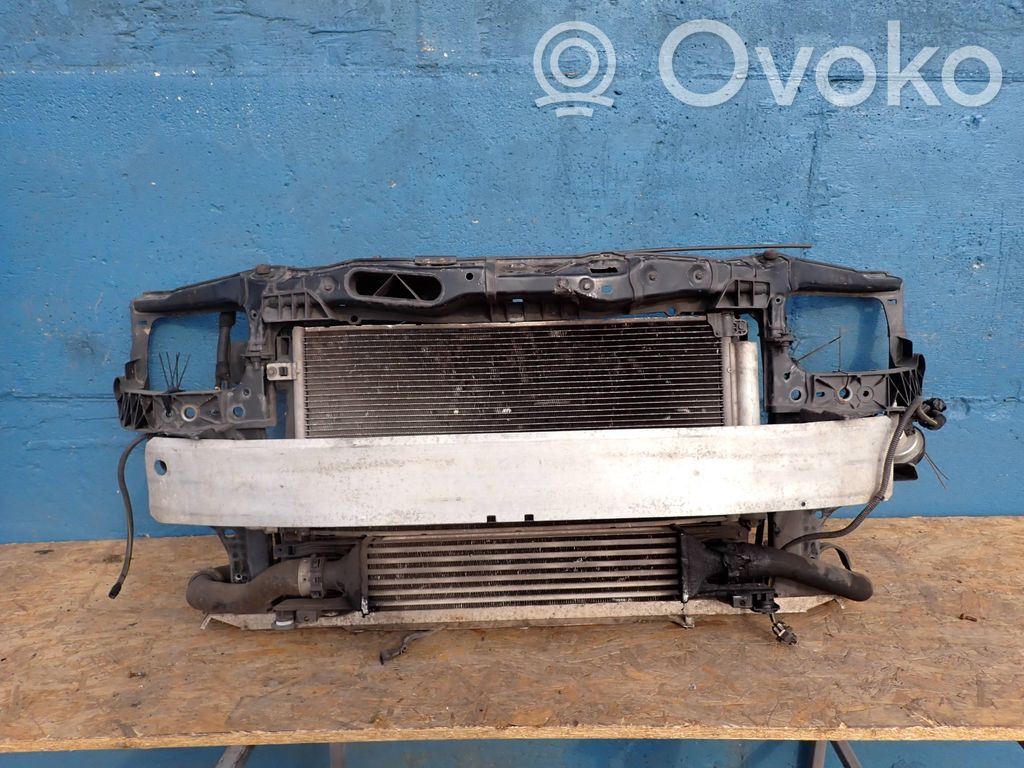 Opel Corsa D Radiatorių panelė 