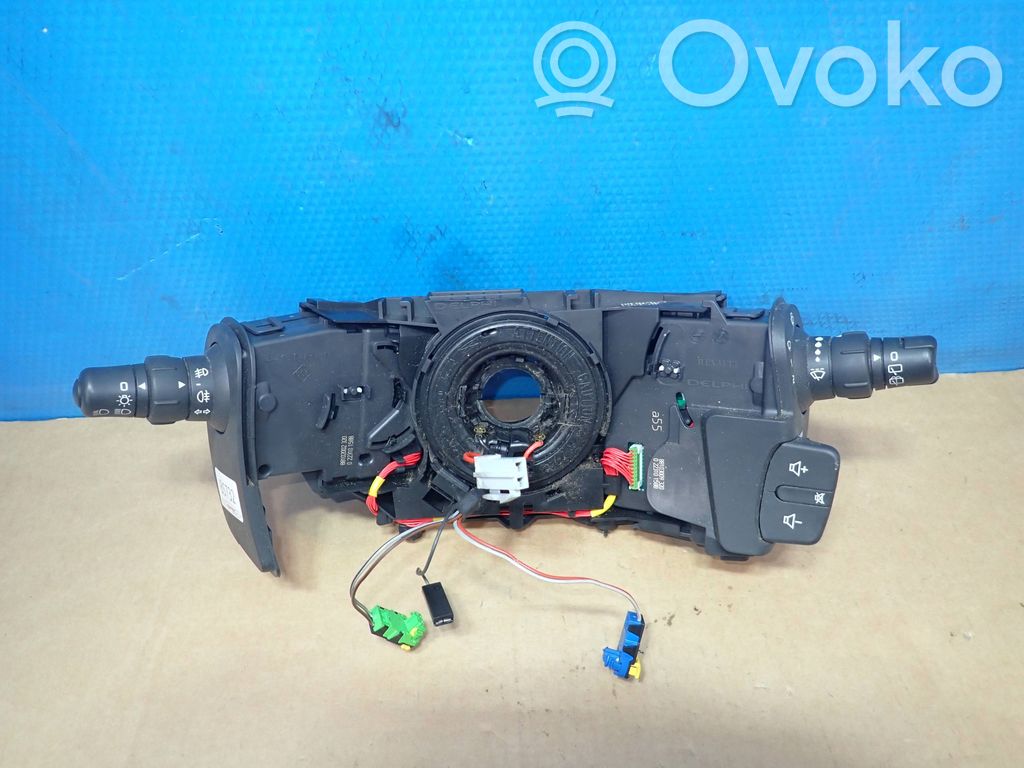 Renault Clio III Light switch 