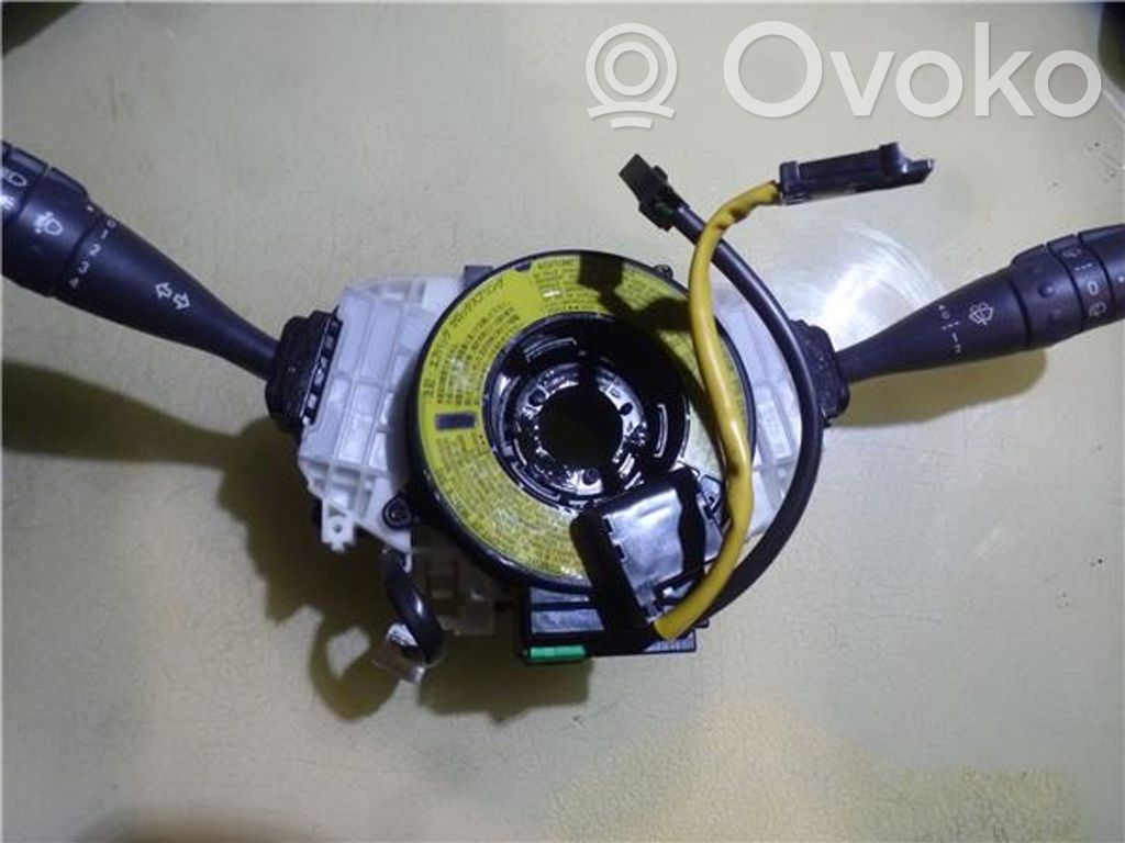 Multifunctional control switch/knob   A4545401244