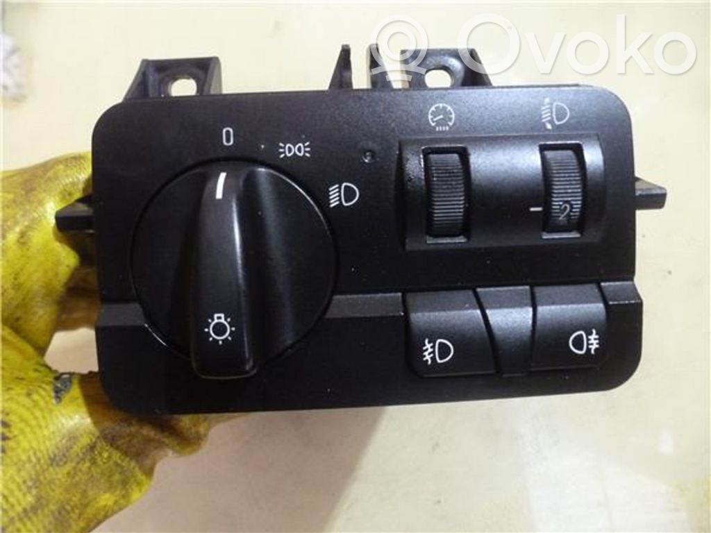Interruptor de luz   61316901429