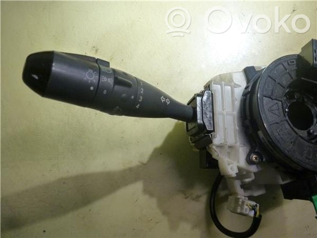 Multifunctional control switch/knob