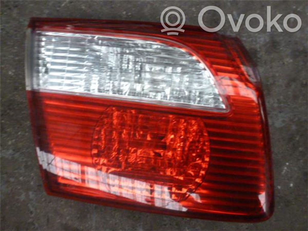 Rear tail light bulb