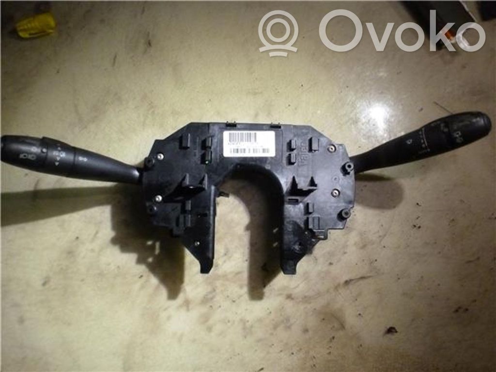 Interruptor de control multifunción   624Z3