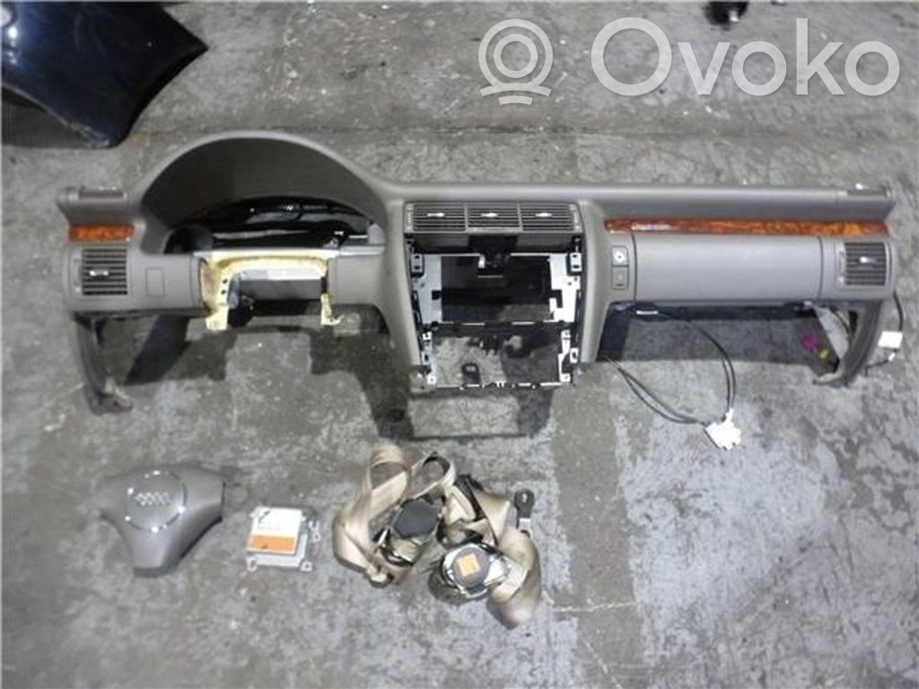 Audi A8 S8 D2 4D Airbag set 