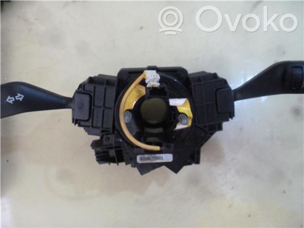 Multifunctional control switch/knob   4M5T14A664AB