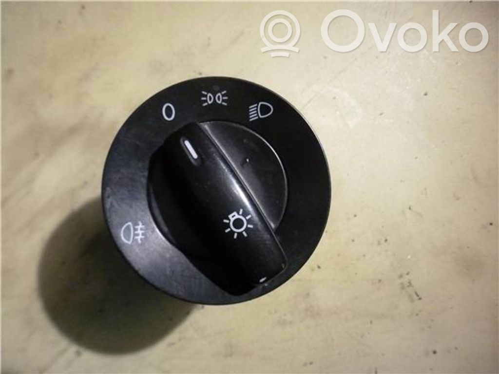Interruptor de luz   1T0941431P