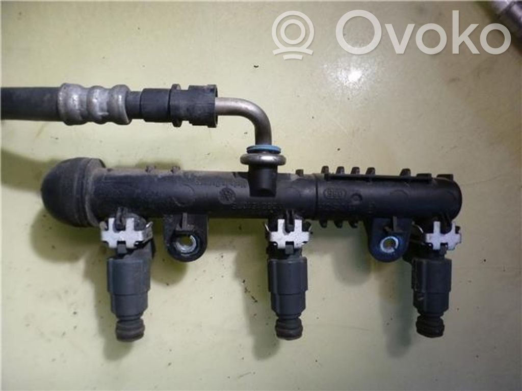 Opel Corsa C Rampa inyectora 