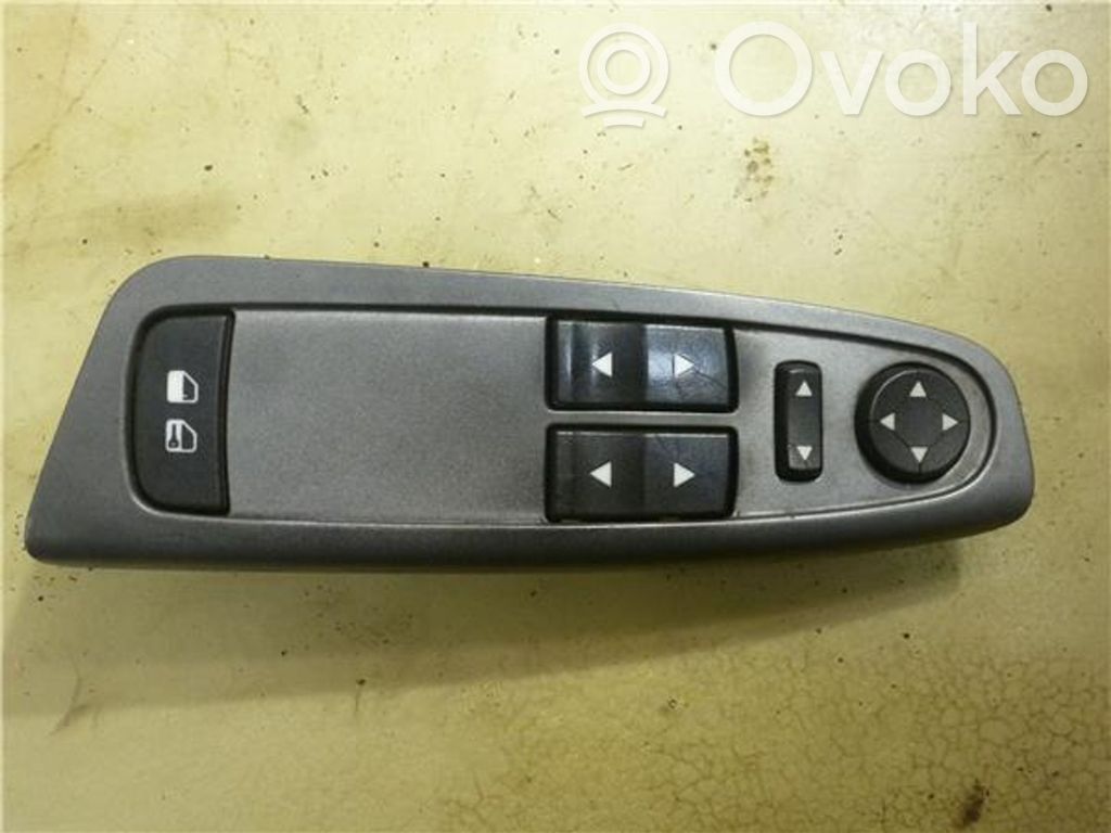 Electric window control switch
