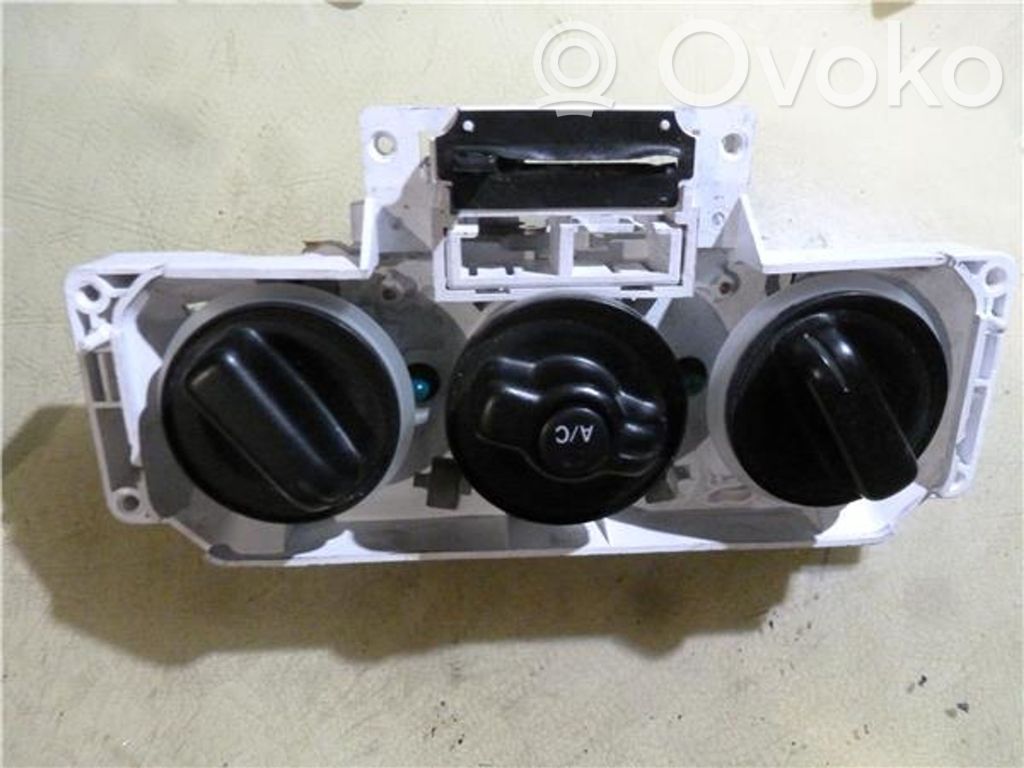 Interruptor del aire acondicionado (A/C)